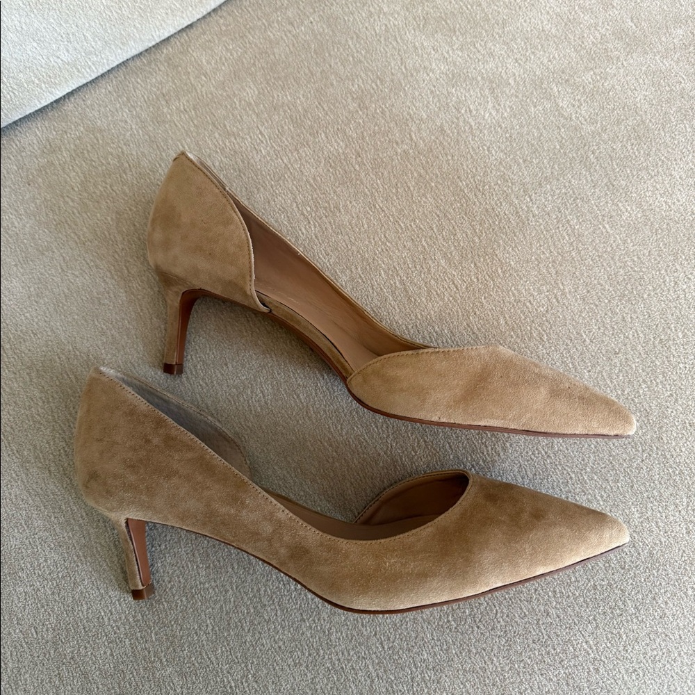 Banana republic shoes - Picture 3 of 4
